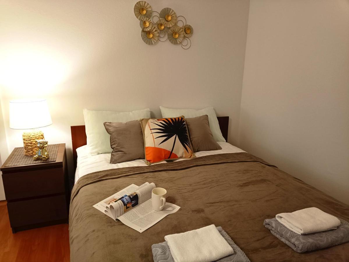 Old Town Sunny Bee Apartment Prime Location Riga Exterior foto